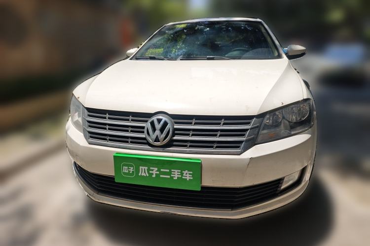 Used Volkswagen Lavida 2013 Restyled Classic 1.6L Automatic Comfort Edition Front