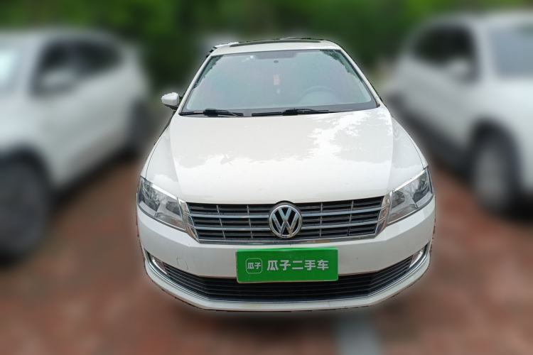 Used Volkswagen Lavida 2013 Restyled Classic 1.6L Automatic Comfort Edition Front