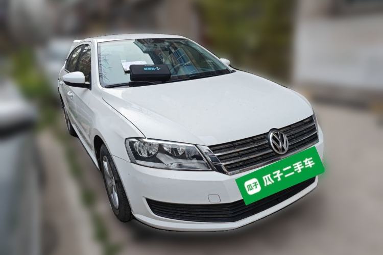 Used Volkswagen Lavida 2013 Revised Classic 1.6L Automatic Fashion Edition Front Right 45 Deg