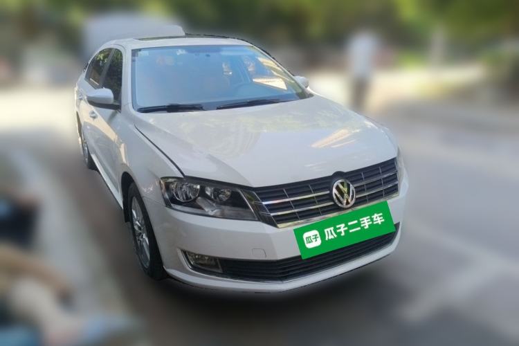 Used Volkswagen Lavida 2013 Restyled Classic 1.6L Automatic Comfort Edition Front Right 45 Deg