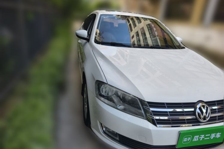 Used Volkswagen Lavida 2013 Restyled Classic 1.6L Manual Comfort Edition Front Right 45 Deg