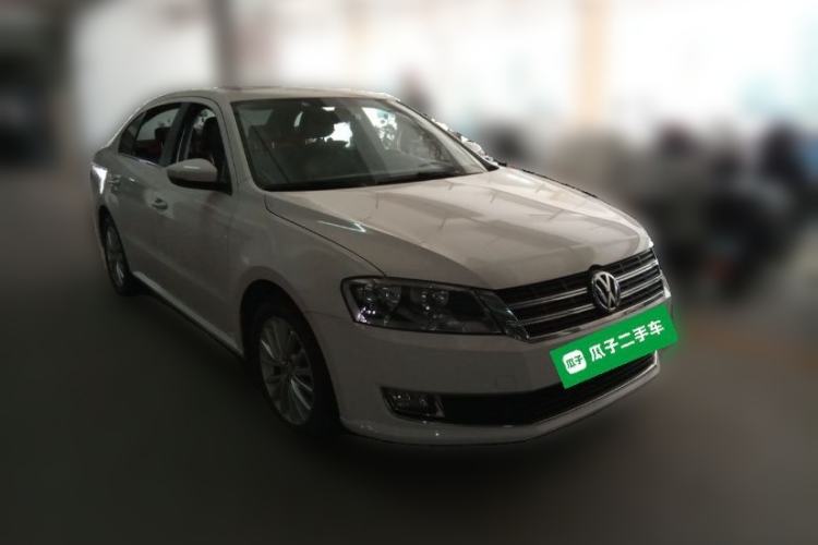 Used Volkswagen Lavida 2013 Revised Version 1.6L Automatic Luxury Edition Front Right 45 Deg
