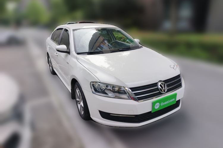 Used Volkswagen Lavida 2013 Revised Classic 1.6L Automatic Fashion Edition Front Right 45 Deg