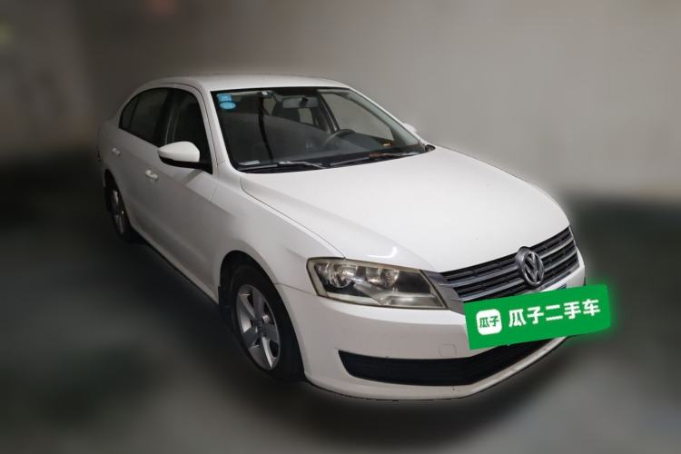 Used Volkswagen Lavida 2013 Revised Classic 1.6L Automatic Fashion Edition Front Right 45 Deg