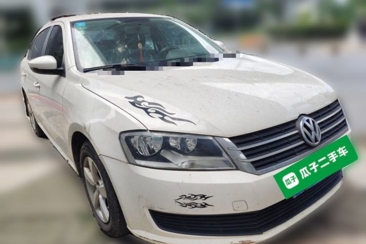 Used Volkswagen Lavida 2013 Revised Classic 1.6L Automatic Fashion Edition Front Right 45 Deg