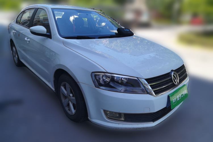 Used Volkswagen Lavida 2013 Revised Classic 1.6L Automatic Fashion Edition Front Right 45 Deg