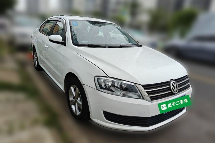 Used Volkswagen Lavida 2013 Revised Classic 1.6L Manual Fashion Edition Front Right 45 Deg
