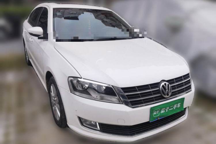 Used Volkswagen Lavida 2013 Restyled Classic 1.6L Automatic Comfort Edition Front Right 45 Deg