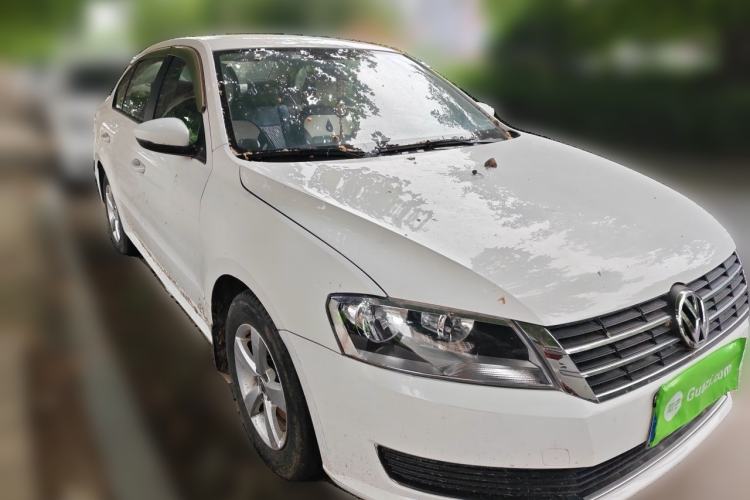 Used Volkswagen Lavida 2013 Revised Classic 1.6L Manual Fashion Edition Front Right 45 Deg