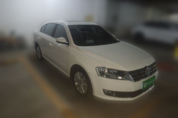 Used Volkswagen Lavida 2013 1.6L Automatic Comfort Edition Front Right 45 Deg