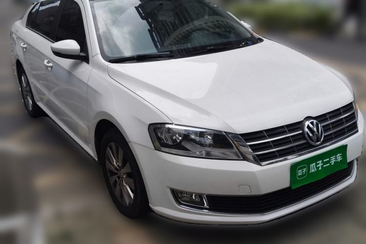 Used Volkswagen Lavida 2013 Revised Version 1.4 TSI Manual Comfort Edition Front Right 45 Deg