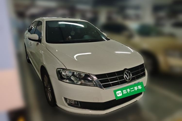 Used Volkswagen Lavida 2013 Restyled Classic 1.6L Automatic Comfort Edition Front Right 45 Deg
