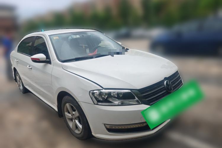 Used Volkswagen Lavida 2013 Revised Classic 1.6L Manual Fashion Edition Front Right 45 Deg