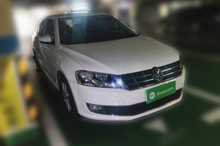 Used Volkswagen Lavida 2013 Restyled Classic 1.6L Automatic Comfort Edition Front Right 45 Deg