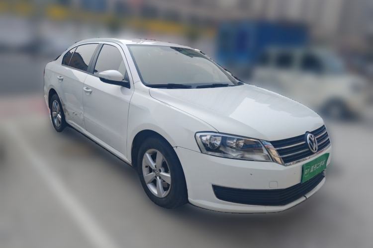 Used Volkswagen Lavida 2013 Revised Classic 1.6L Automatic Fashion Edition Front Right 45 Deg