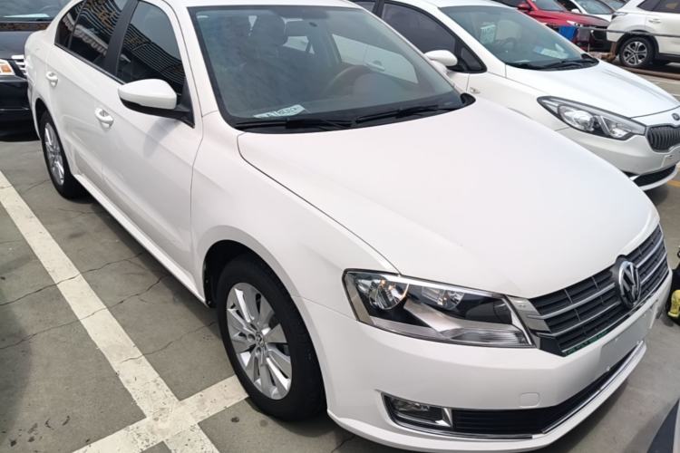 Used Volkswagen Lavida 2013 Restyled Classic 1.6L Automatic Comfort Edition Front Right 45 Deg