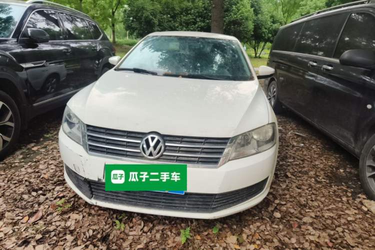 Used Volkswagen Lavida 2013 1.6L Automatic Fashion Edition Front