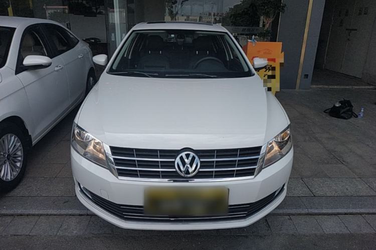 Used Volkswagen Lavida 2013 Revised Version 1.4 TSI DSG Comfort Edition Front