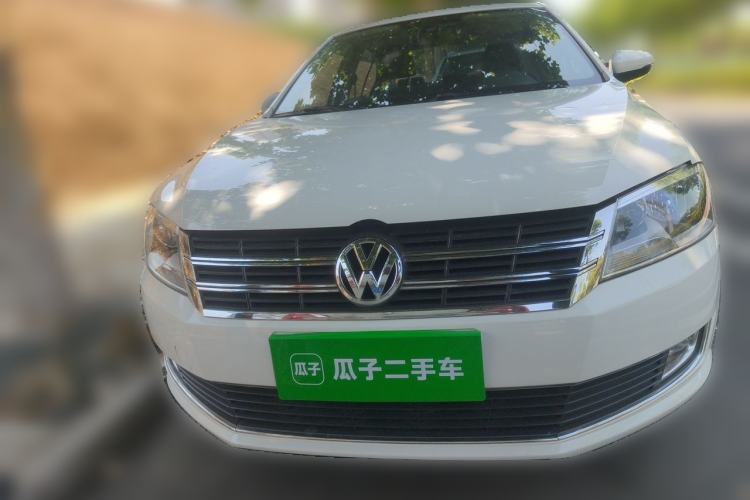 Used Volkswagen Lavida 2013 1.6L Automatic Comfort Edition Front