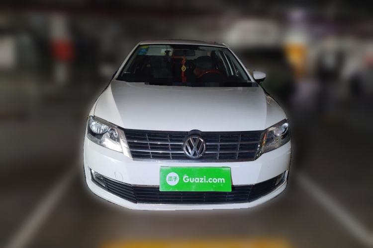 Used Volkswagen Lavida 2013 Restyled Classic 1.6L Manual Comfort Edition Front