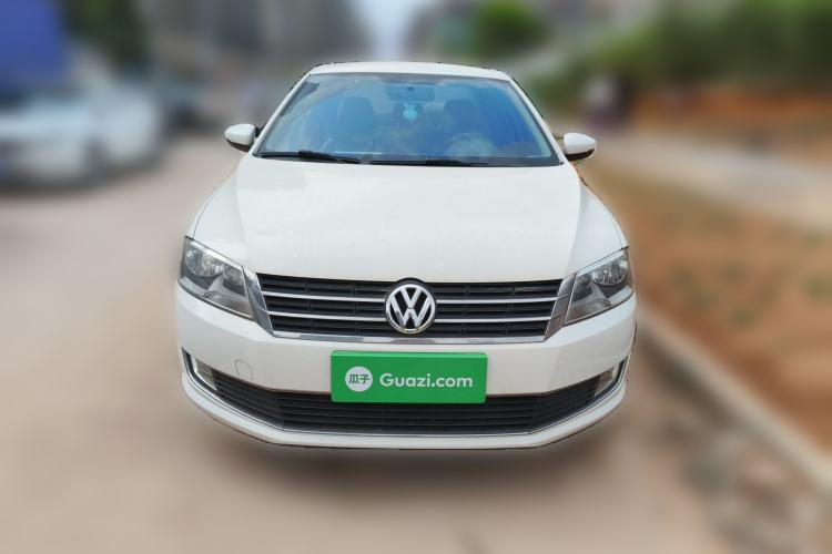 Used Volkswagen Lavida 2013 Revised Classic 1.6L Automatic Fashion Edition Front