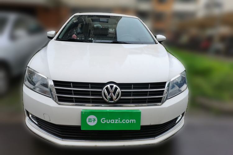 Used Volkswagen Lavida 2013 Revised Version 1.4 TSI DSG Comfort Edition Front