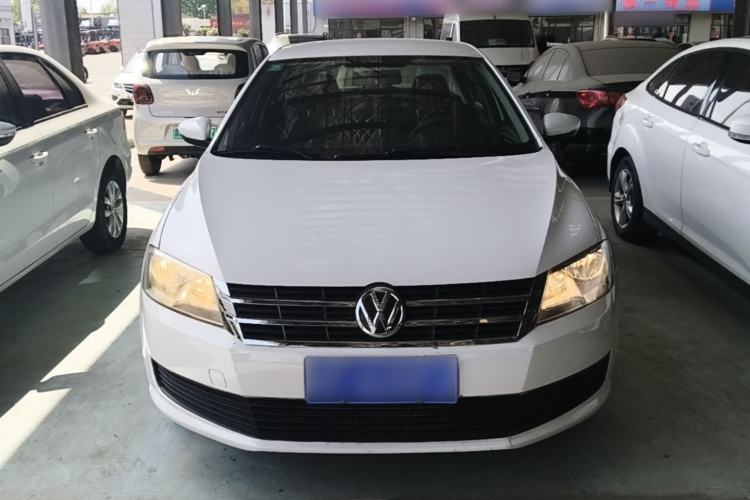 Used Volkswagen Lavida 2013 Revised Classic 1.6L Automatic Fashion Edition Front