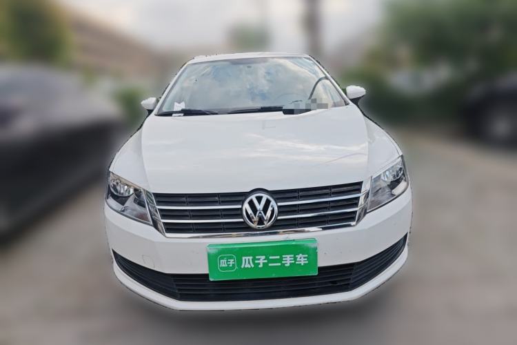 Used Volkswagen Lavida 2013 Revised Classic 1.6L Manual Fashion Edition Front