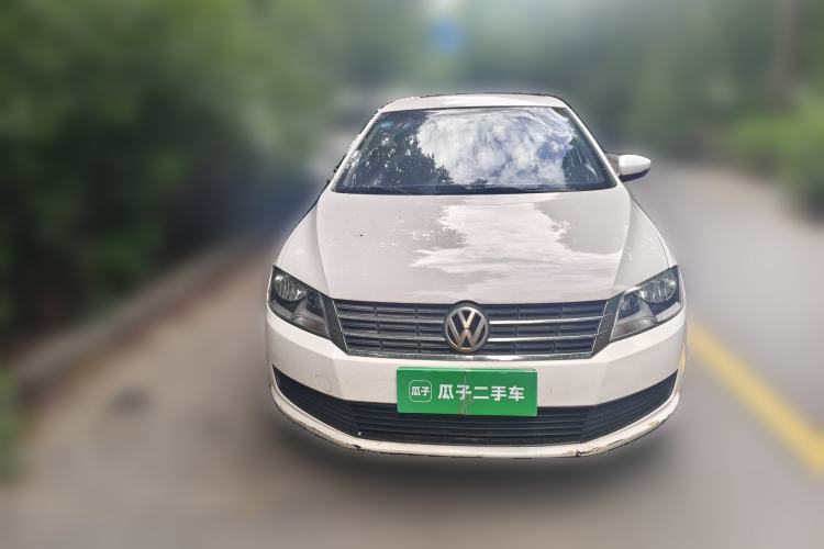 Used Volkswagen Lavida 2013 Revised Classic 1.6L Automatic Fashion Edition Front