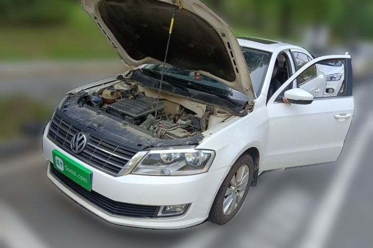 Used Volkswagen Lavida 2013 Restyled Classic 1.6L Manual Comfort Edition Guazi used car, China used car export, Used car for sale, Used Volkswagen cars, Cheapest cars for sale
