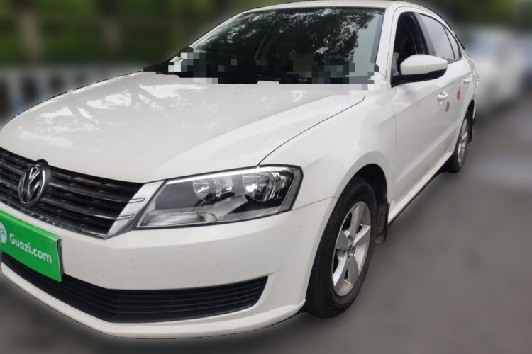 Used Volkswagen Lavida 2013 Revised Classic 1.6L Manual Fashion Edition Guazi used car, China used car export, Used car for sale, Used  cars, Cheapest cars for sale