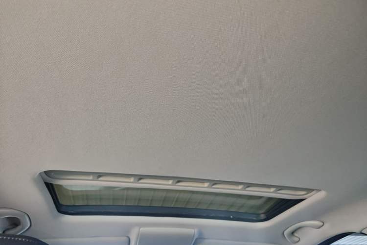 Used Volkswagen Lavida 2013 Restyled Classic 1.6L Automatic Comfort Edition Headliner