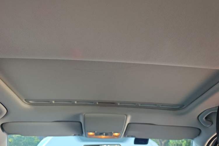 Used Volkswagen Lavida 2013 Restyled Classic 1.6L Automatic Comfort Edition Headliner