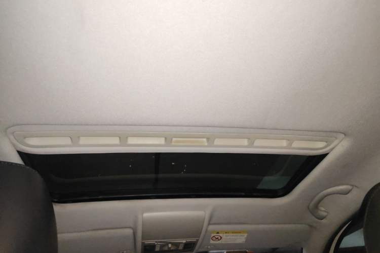 Used Volkswagen Lavida 2013 Restyled Classic 1.6L Automatic Comfort Edition Headliner