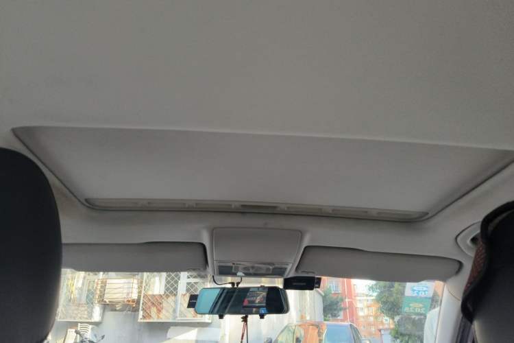 Used Volkswagen Lavida 2013 Restyled Classic 1.6L Automatic Comfort Edition Headliner