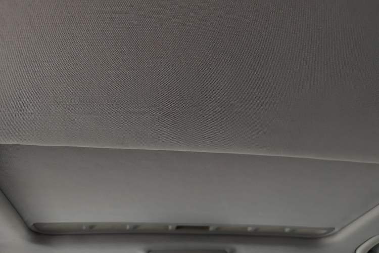 Used Volkswagen Lavida 2013 Revised Version 1.4 TSI DSG Comfort Edition Headliner