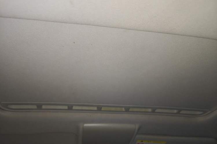 Used Volkswagen Lavida 2013 Restyled Classic 1.6L Automatic Comfort Edition Headliner