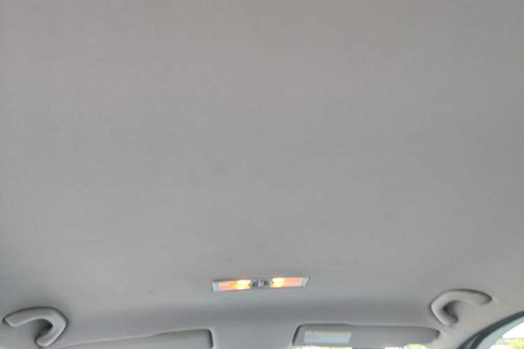 Used Volkswagen Lavida 2013 Revised Classic 1.6L Automatic Fashion Edition Headliner