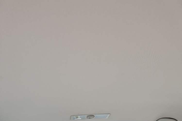 Used Volkswagen Lavida 2013 Revised Classic 1.6L Manual Fashion Edition Headliner
