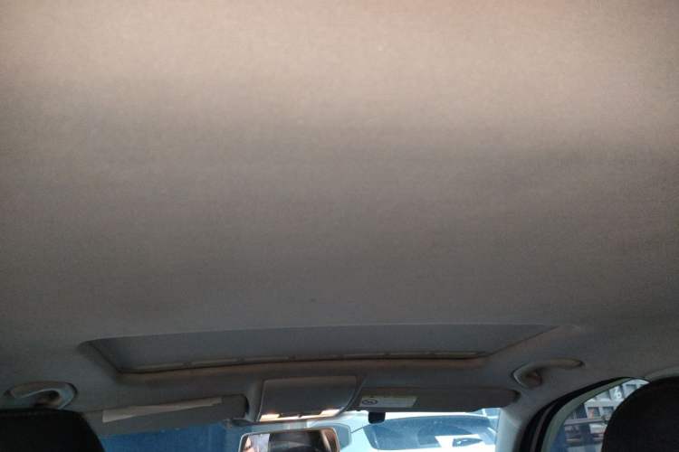 Used Volkswagen Lavida 2013 1.6L Automatic Comfort Edition Headliner