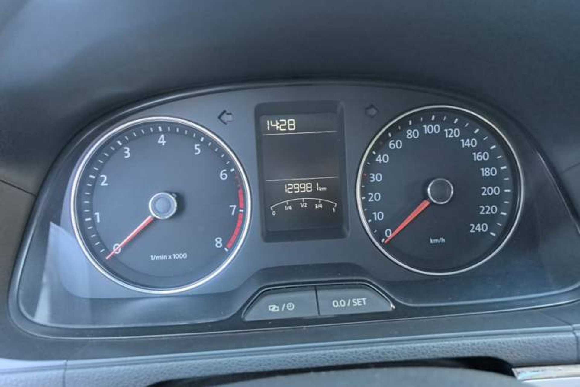 Used Volkswagen Lavida 2013 Restyled Classic 1.6L Manual Comfort Edition Instrument Cluster