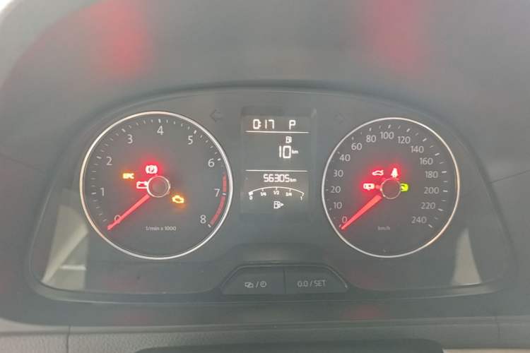 Used Volkswagen Lavida 2013 Restyled Classic 1.6L Automatic Comfort Edition Instrument Cluster