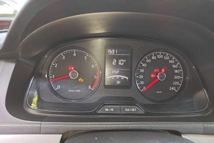 Used Volkswagen Lavida 2013 Revised Classic 1.6L Manual Fashion Edition Instrument Cluster