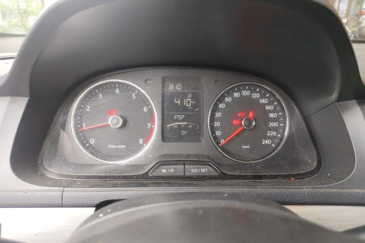Used Volkswagen Lavida 2013 1.4TSI Manual Comfort Edition Instrument Cluster