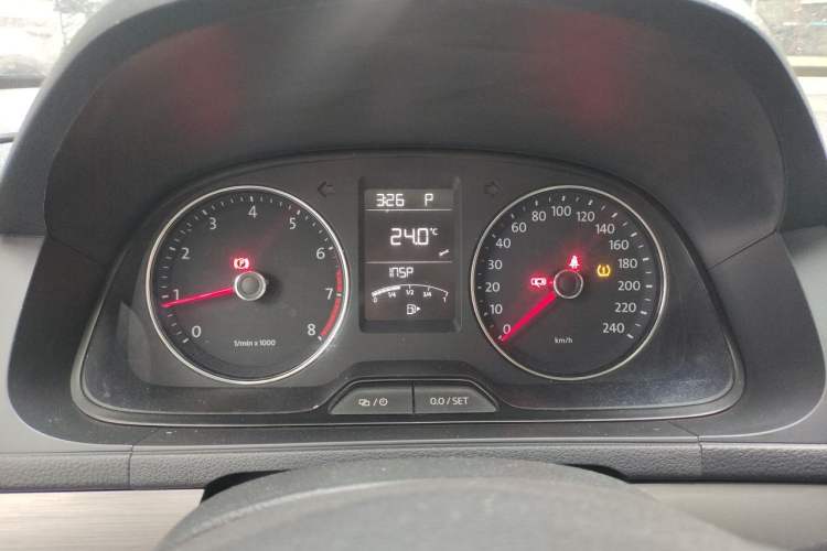 Used Volkswagen Lavida 2013 Restyled Classic 1.6L Automatic Comfort Edition Instrument Cluster