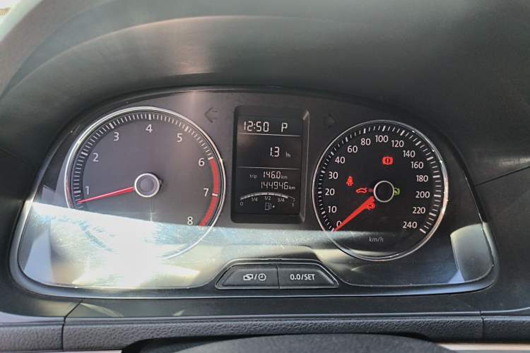 Used Volkswagen Lavida 2013 Revised Version 1.4 TSI DSG Comfort Edition Instrument Cluster