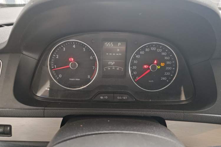 Used Volkswagen Lavida 2013 Restyled Classic 1.6L Automatic Comfort Edition Instrument Cluster