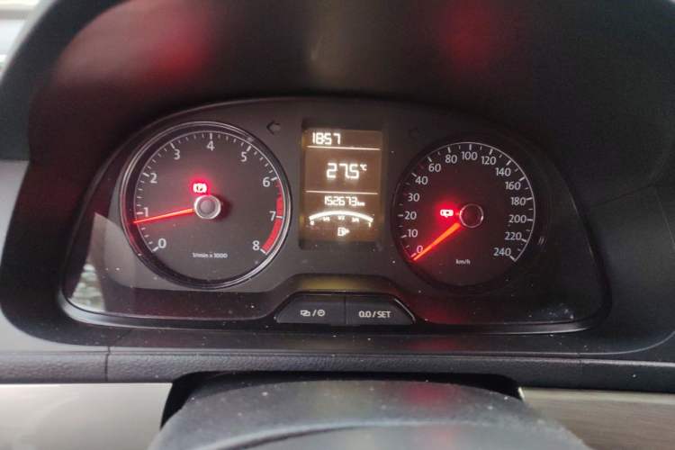 Used Volkswagen Lavida 2013 Revised Classic 1.6L Manual Fashion Edition Instrument Cluster