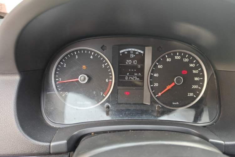 Used Volkswagen Lavida 2013 Classic 1.6L Manual Fashion Edition Instrument Cluster