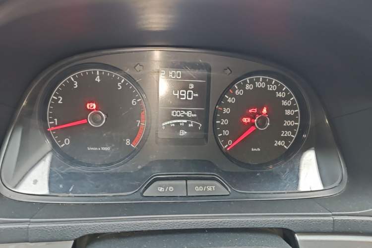 Used Volkswagen Lavida 2013 Revised Classic 1.6L Manual Fashion Edition Instrument Cluster